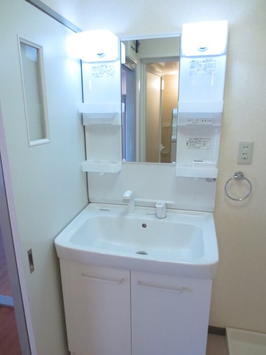 物件内観写真13　(洗面)