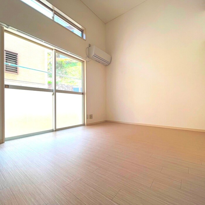 物件内観写真18　(居室)