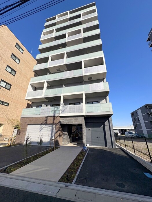 物件外観写真1　(建築中)