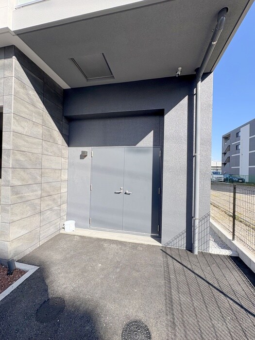 物件外観写真6　(建物設備)