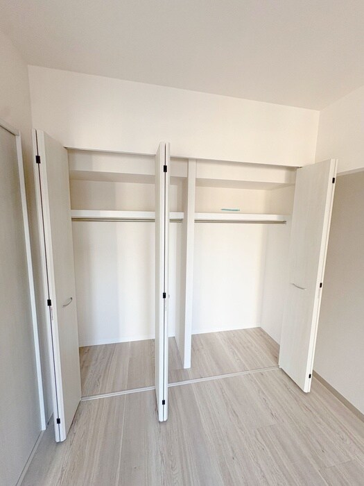 物件内観写真11　(収納)