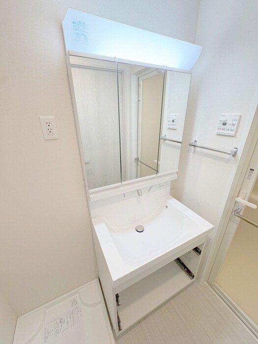 物件内観写真14　(洗面)