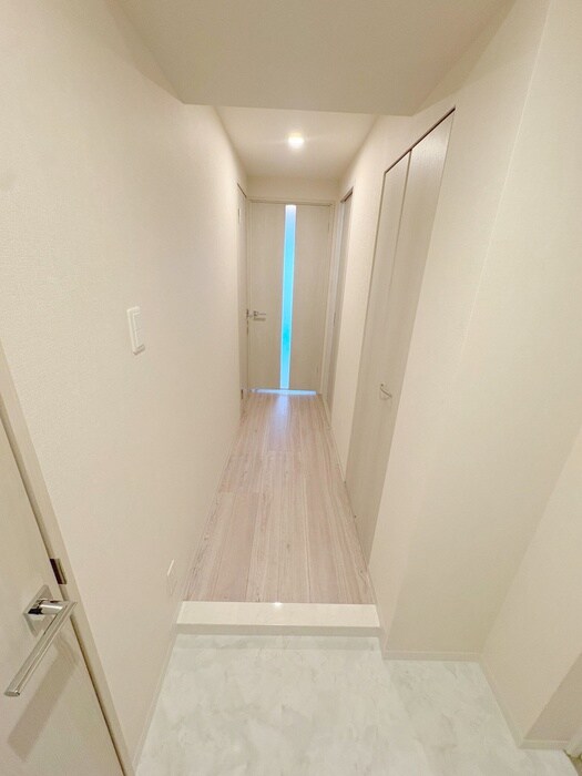 物件内観写真17　(廊下)