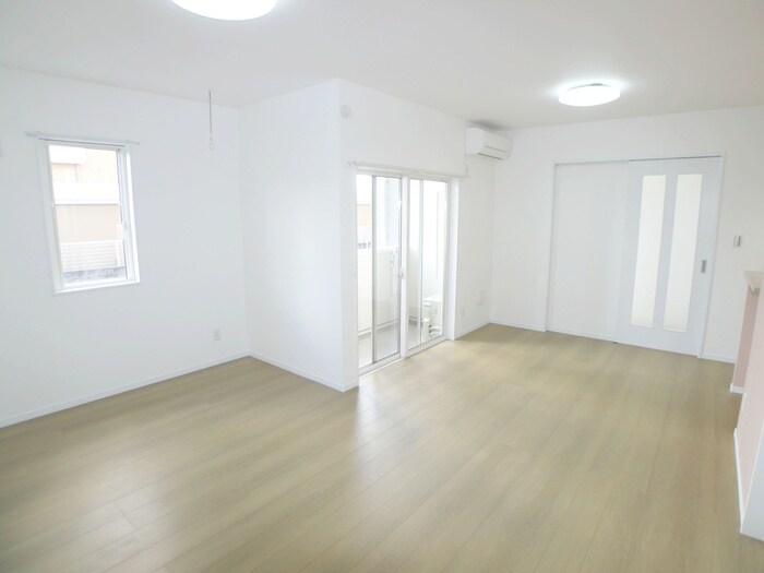 物件内観写真6　(居室)