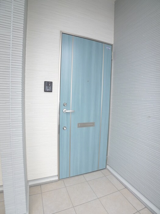 物件内観写真19　(玄関)