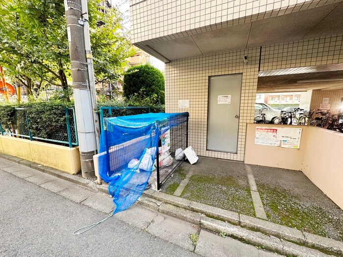 物件外観写真4　(建物設備)