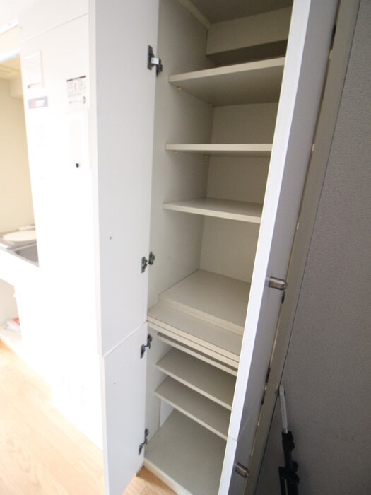 物件内観写真12　(靴箱)