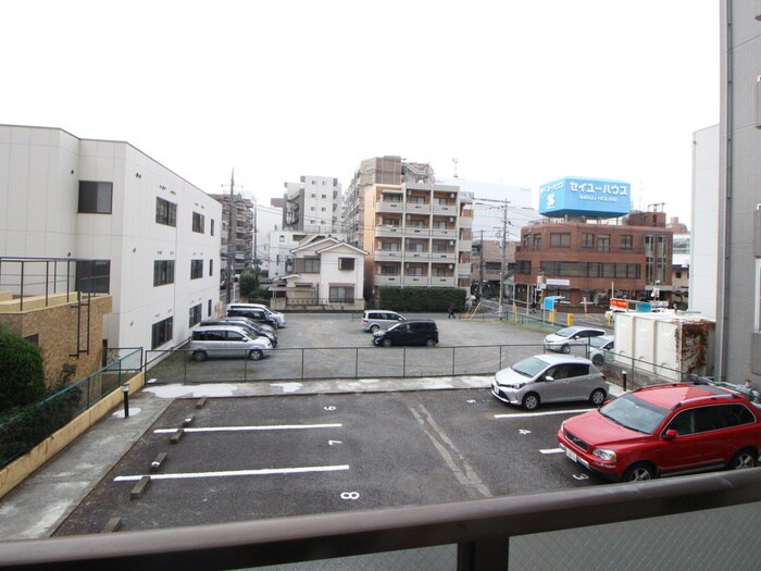 物件内観写真22　(室内からの展望)