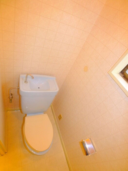 物件内観写真17　(トイレ)