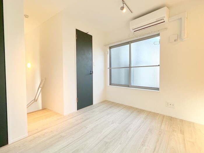 物件内観写真6　(居室)