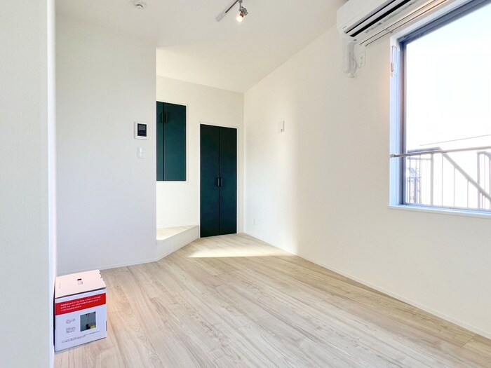 物件内観写真7　(居室)