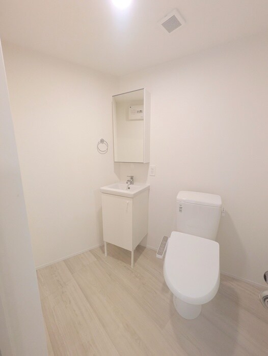 物件内観写真16　(トイレ)