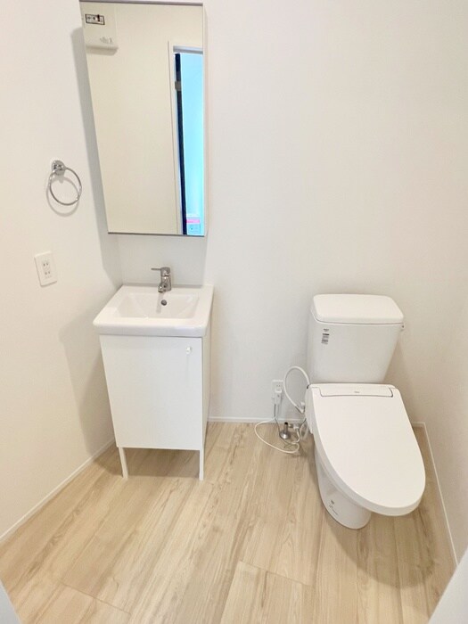 物件内観写真16　(トイレ)