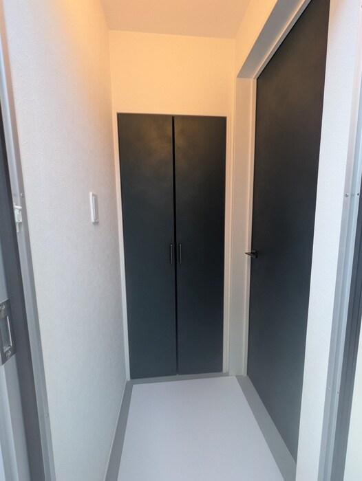 物件内観写真18　(玄関)