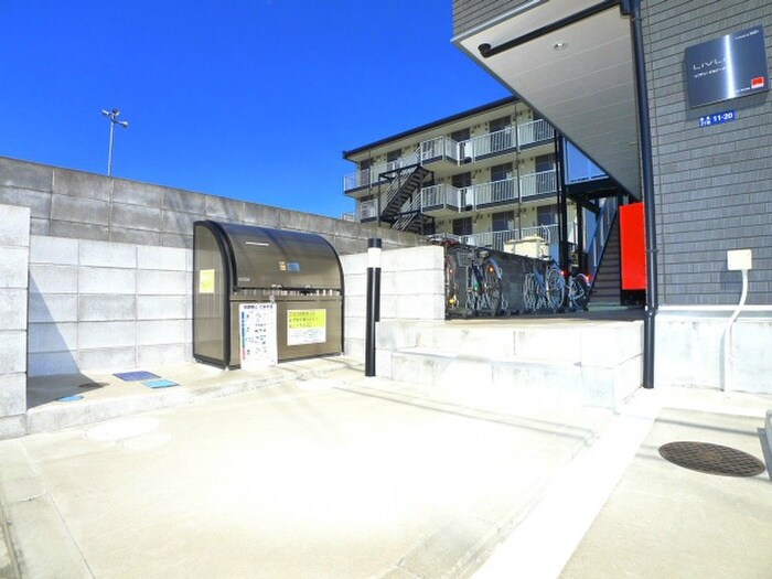 物件外観写真6　(建物設備)