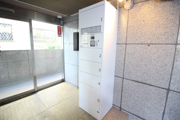 物件外観写真6　(建物設備)