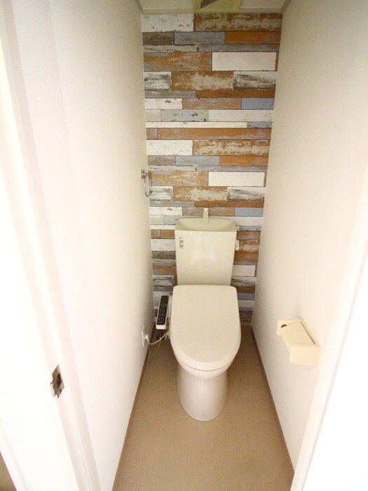 物件内観写真12　(トイレ)