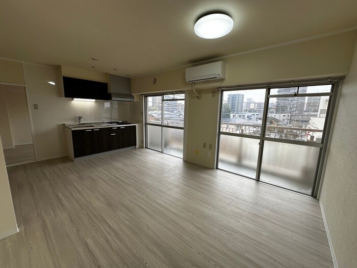 物件内観写真7　(居室)