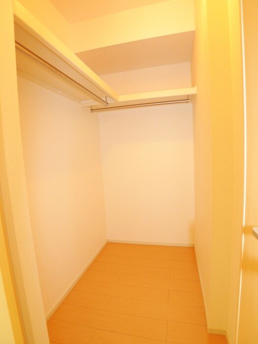 物件内観写真8　(収納)