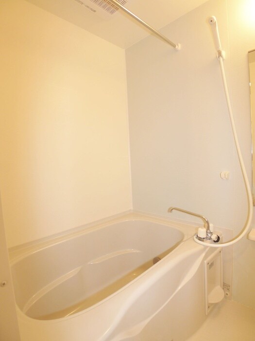 物件内観写真10　(バス／シャワールーム等)