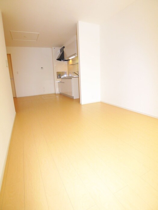 物件内観写真12　(室内からの展望)