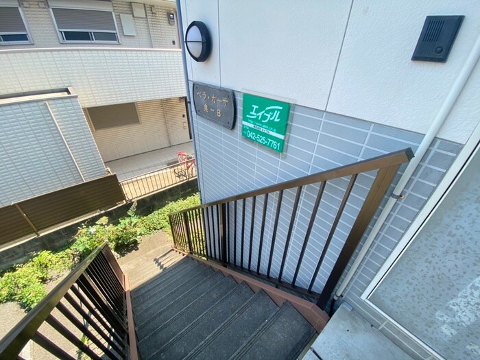 ベラカーサ泉Ｂのエントランス部分