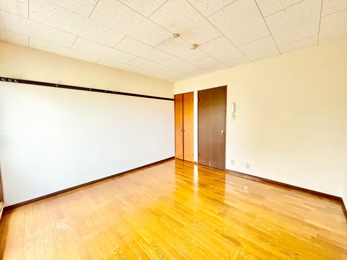 物件内観写真17　(居室)