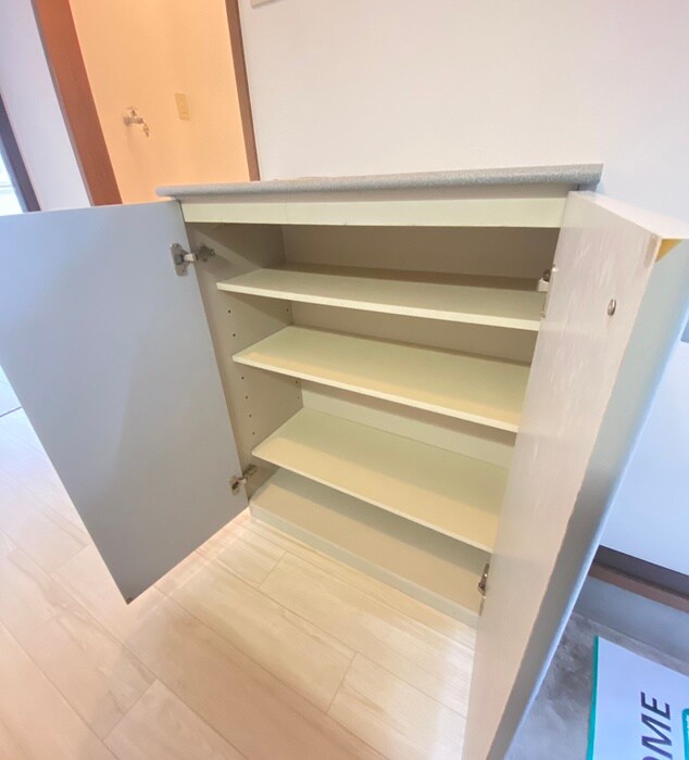 物件内観写真17　(靴箱)