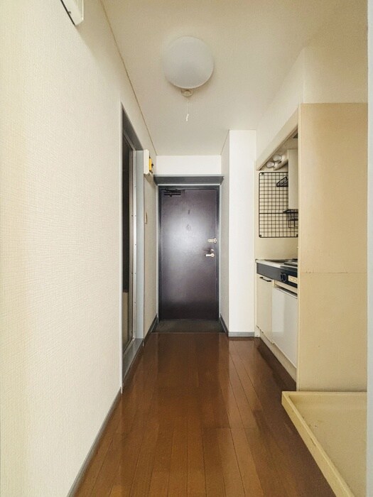 物件内観写真18　(廊下)