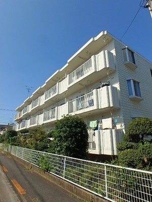 グリ－ンパ－ク田園１３号外観写真