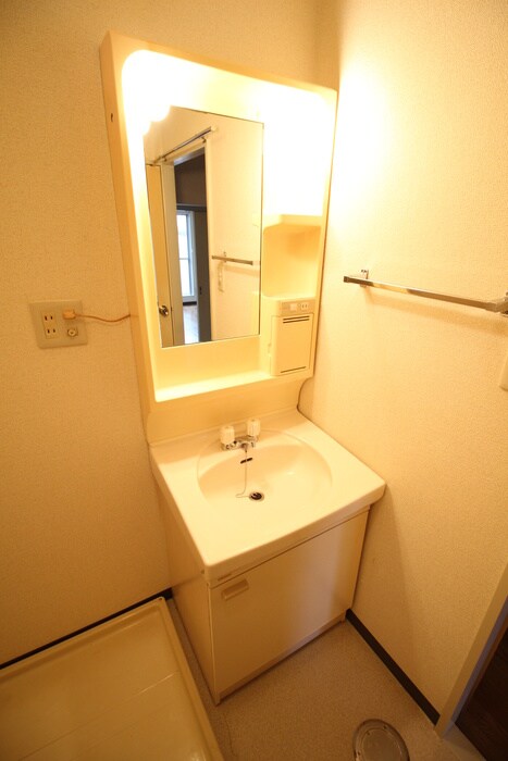 物件内観写真16　(洗面)