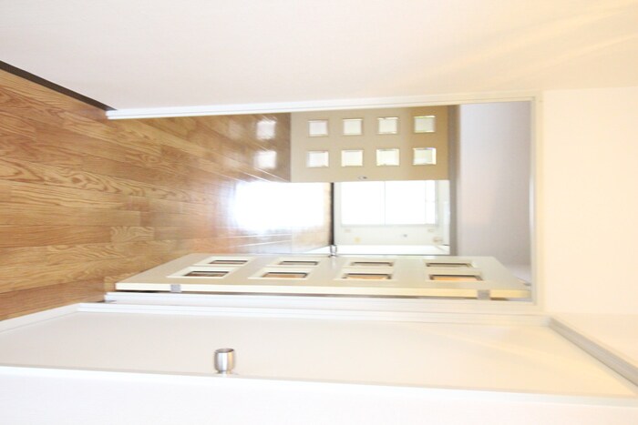 物件内観写真19　(廊下)