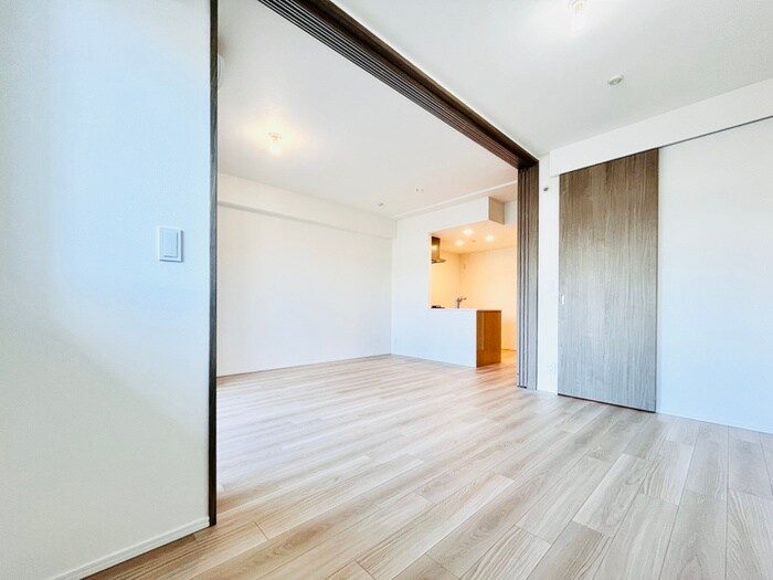 物件内観写真8　(居室)