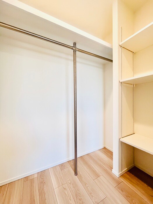 物件内観写真11　(収納)