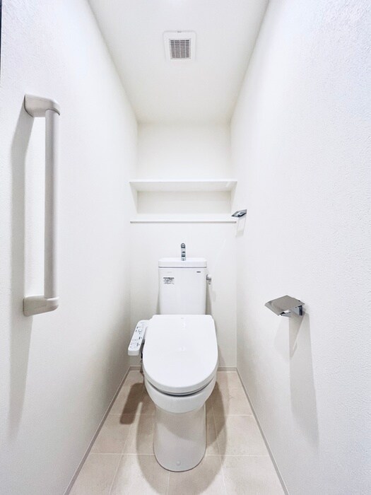 物件内観写真15　(トイレ)