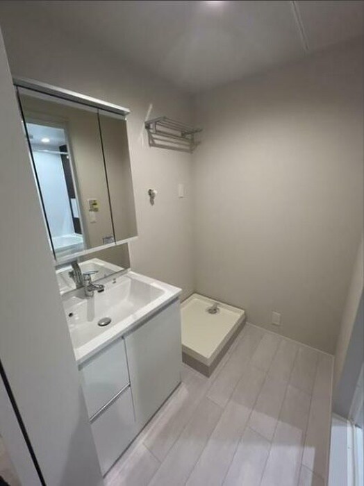 物件内観写真17　(洗濯機置場)