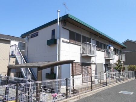 クレセントハウスＢ外観写真