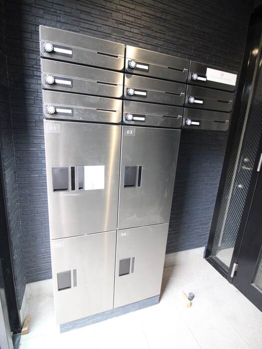 物件外観写真6　(建物設備)