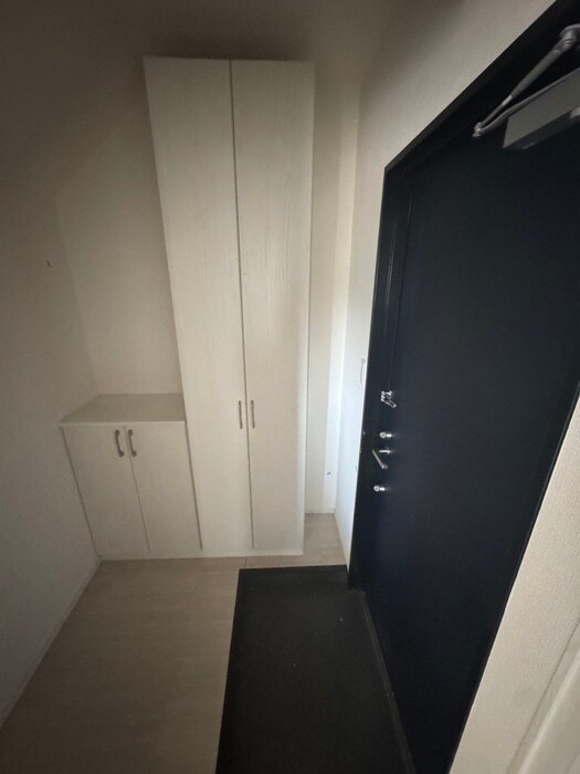物件内観写真15　(玄関)