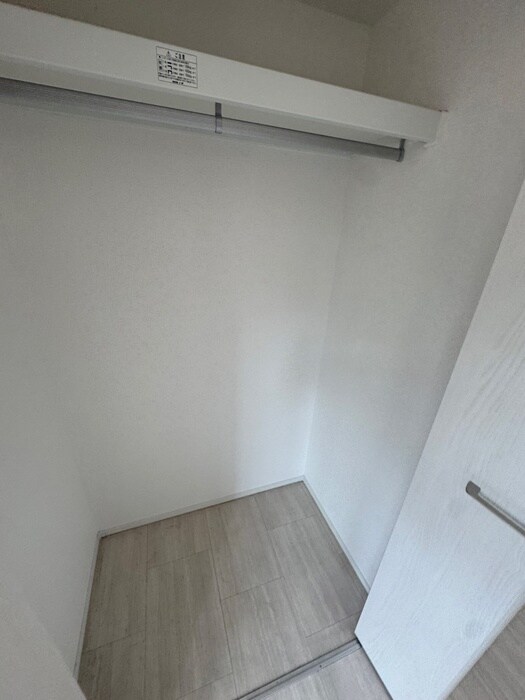 物件内観写真21　(収納)