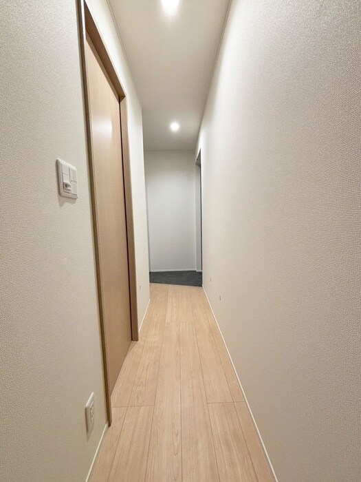 物件内観写真19　(廊下)
