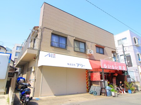 三高・巴コ－ポ外観写真