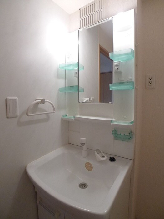 物件内観写真11　(洗面)