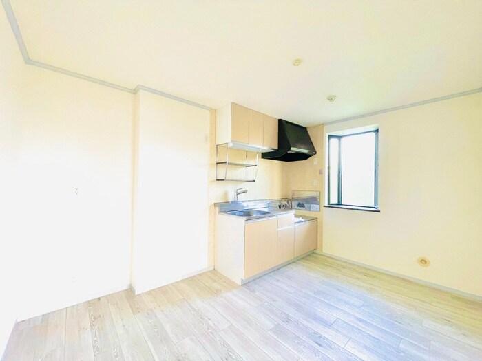 物件内観写真8　(廊下)