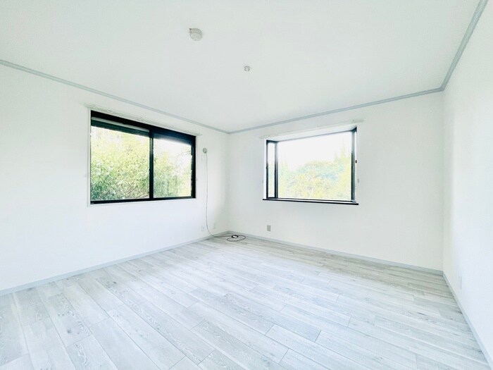 物件内観写真9　(居室)