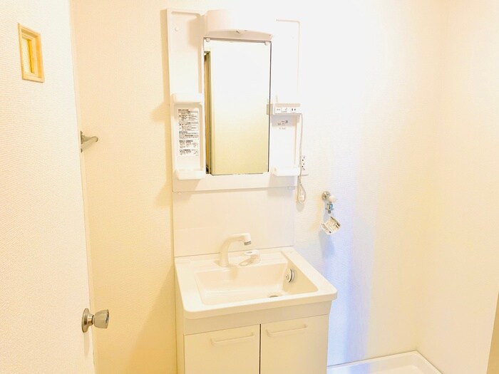 物件内観写真15　(洗面)