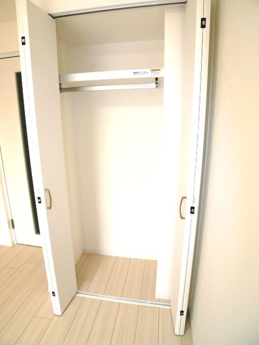 物件内観写真13　(収納)