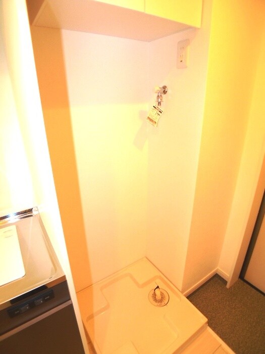 物件内観写真21　(洗濯機置場)