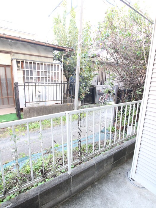 物件内観写真22　(室内からの展望)