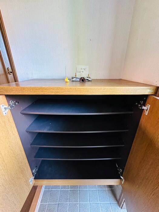 物件内観写真18　(靴箱)